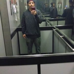 Meet your Posher, Omar